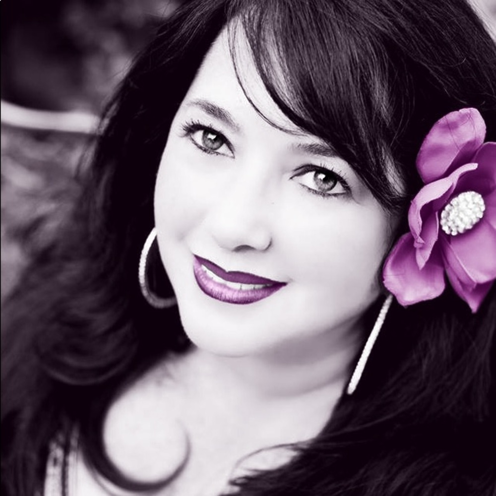 Meet your Posher, Lydia